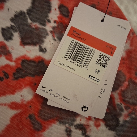 Nike Air Max90 Red And Grey Tie-Dye T-Shirt NWT Size Large FN1839-657 - Picture 2 of 7